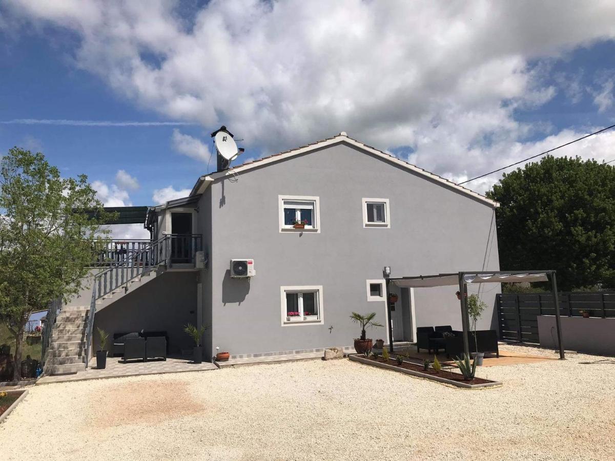 Apartmani Dokic Bale Exterior foto