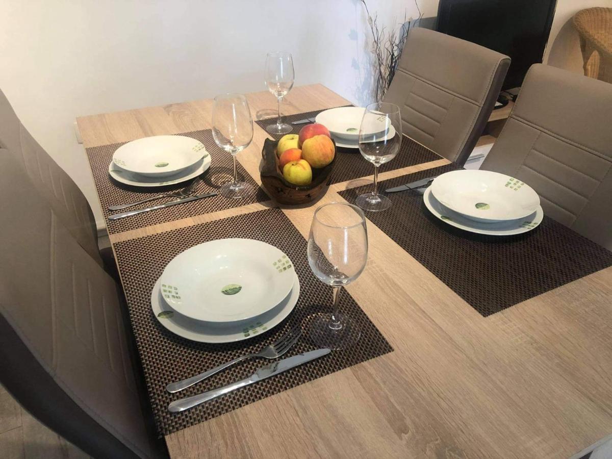 Apartmani Dokic Bale Exterior foto